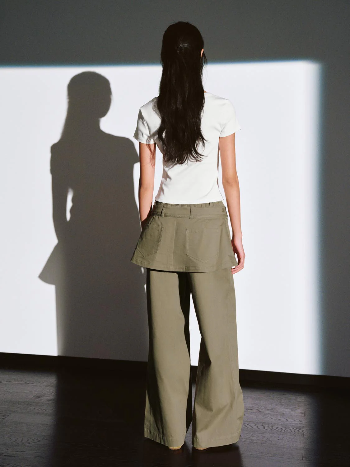 Scoop Neck Cropped Skinny Fit T-Shirts - Image 30