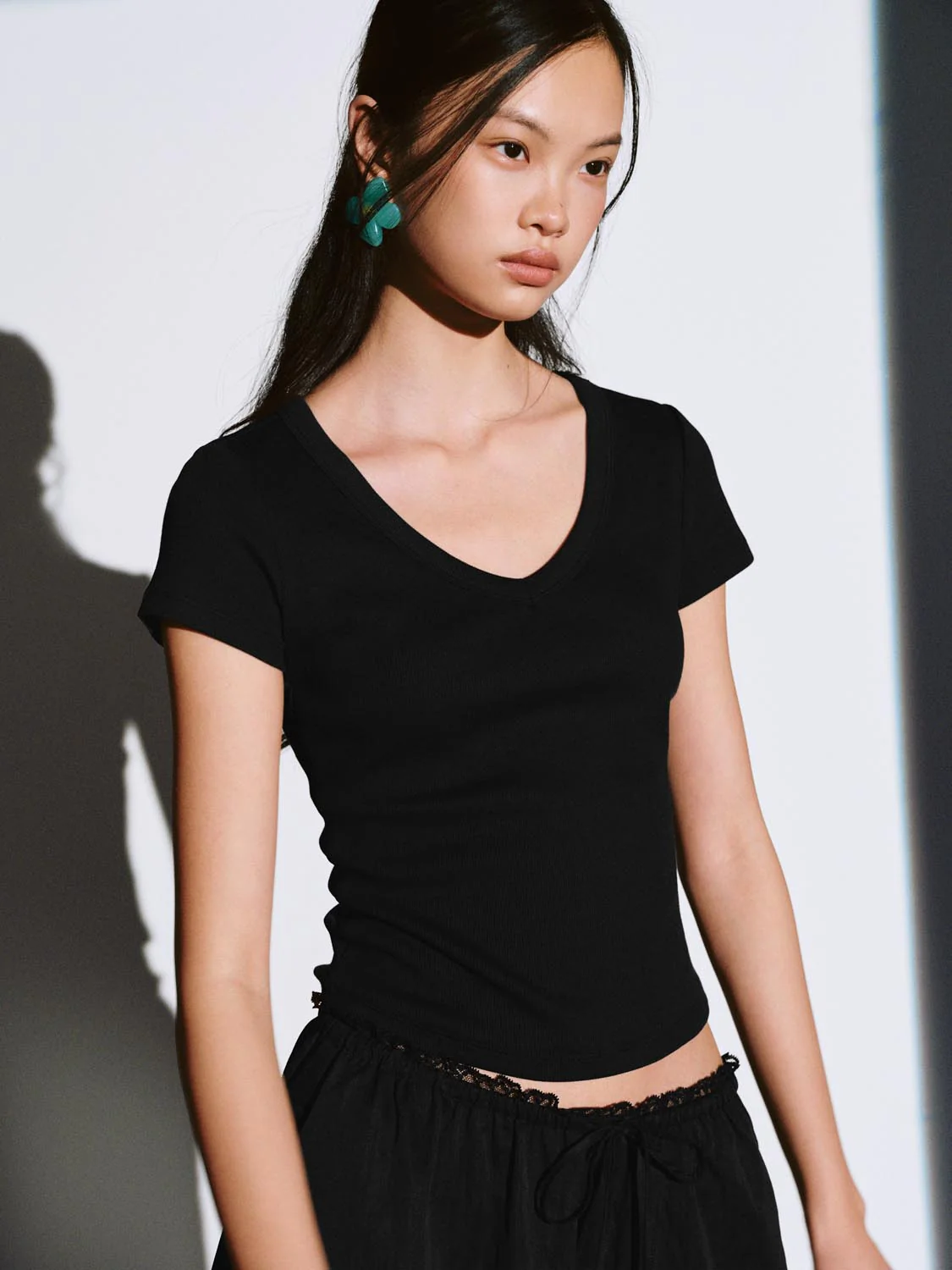 Scoop Neck Cropped Skinny Fit T-Shirts - Image 34