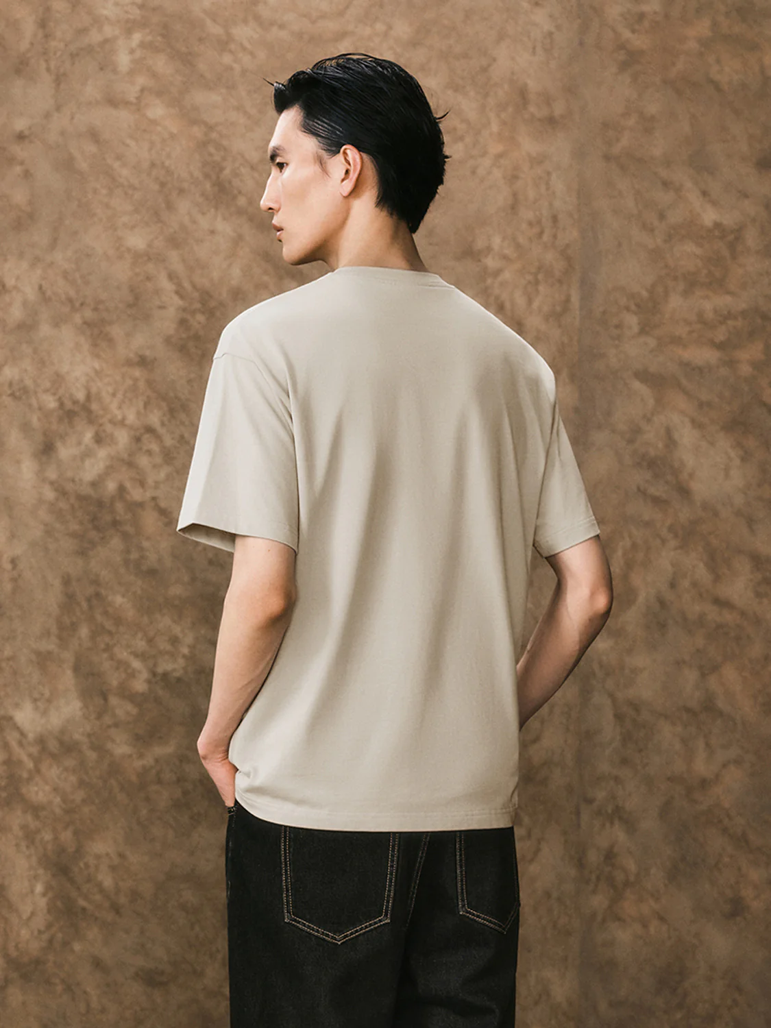 Short Sleeve T-Shirts - Image 4