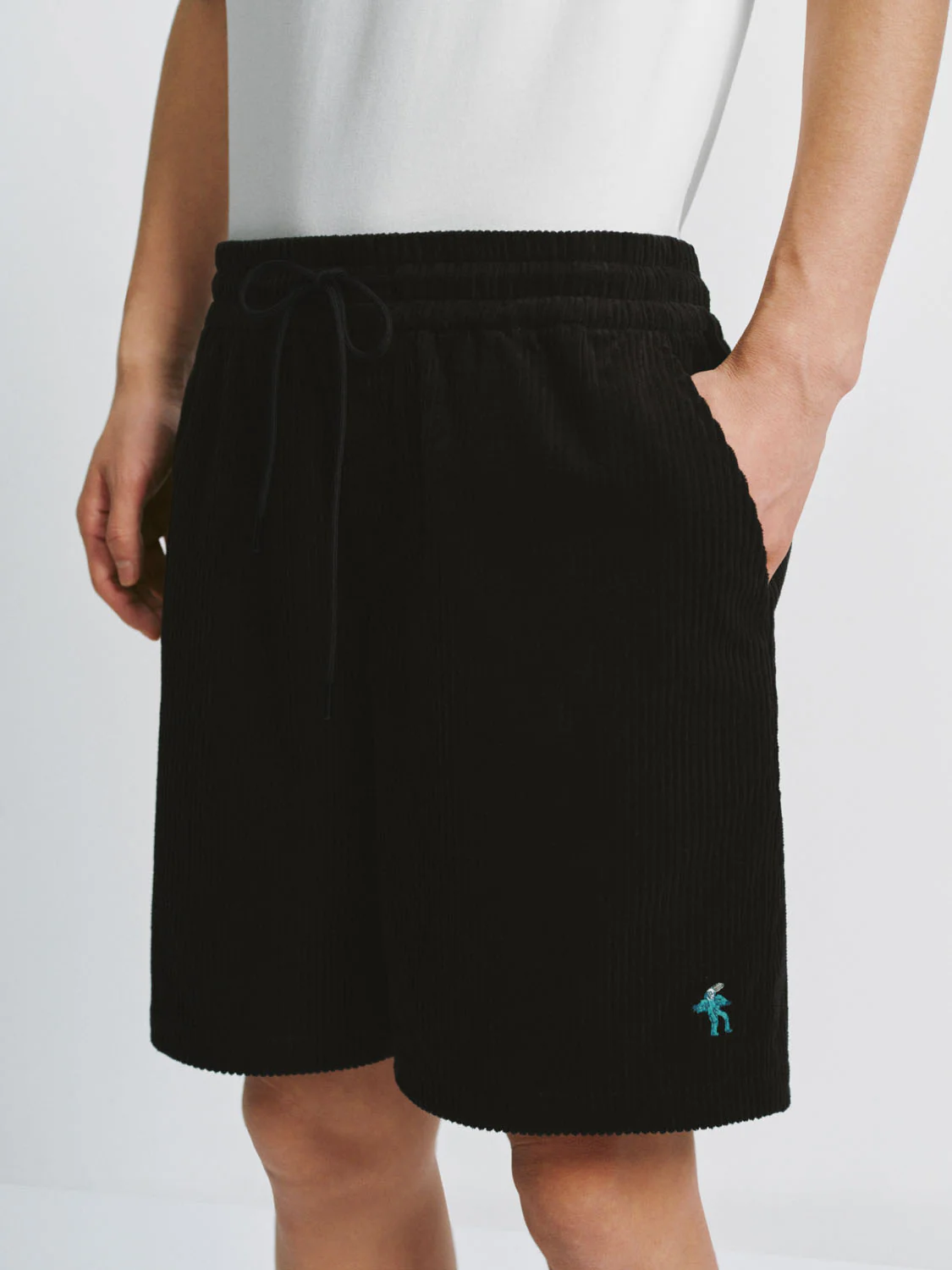 Shorts - Image 28