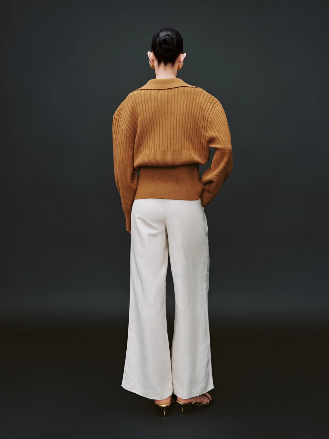 Single Button Collared Knitted Cardigans - Image 13