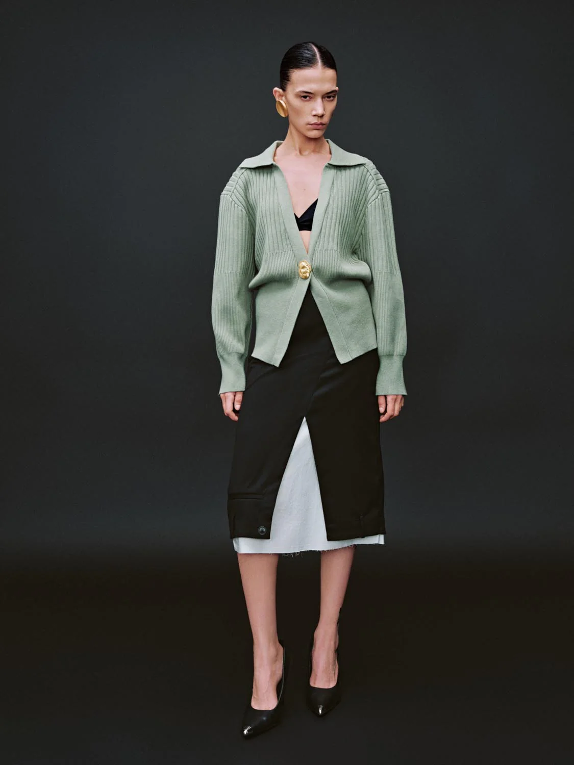 Single Button Collared Knitted Cardigans - Image 18