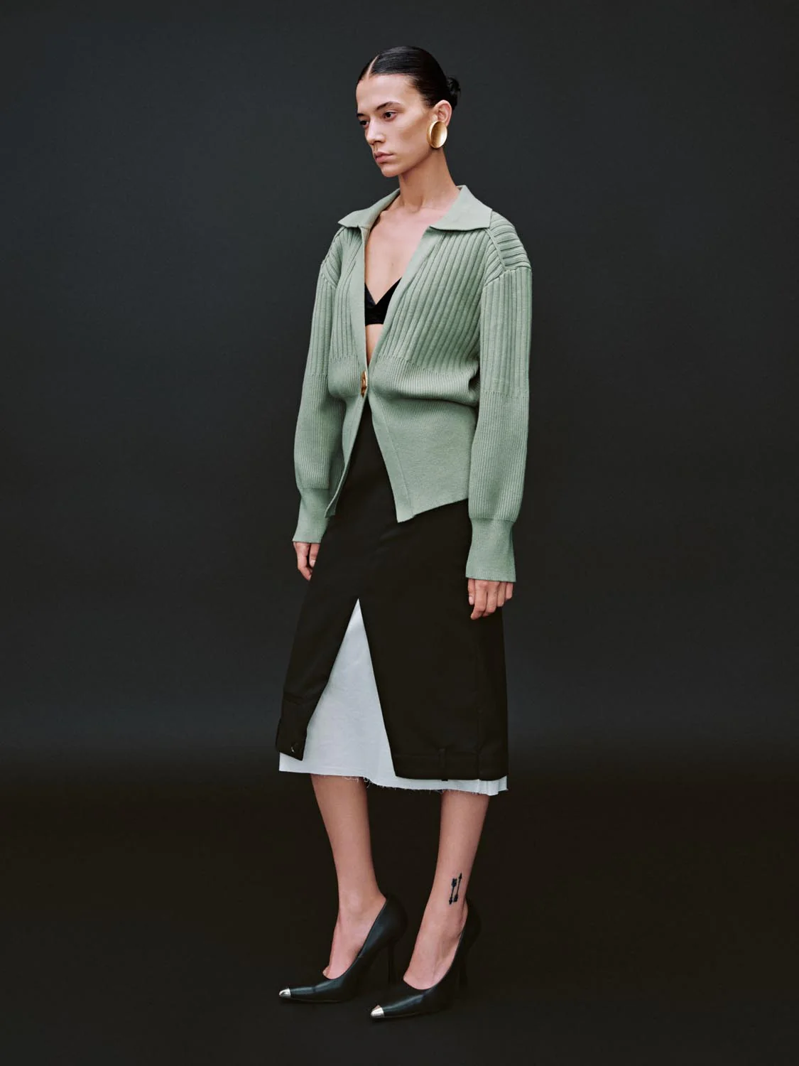 Single Button Collared Knitted Cardigans - Image 19