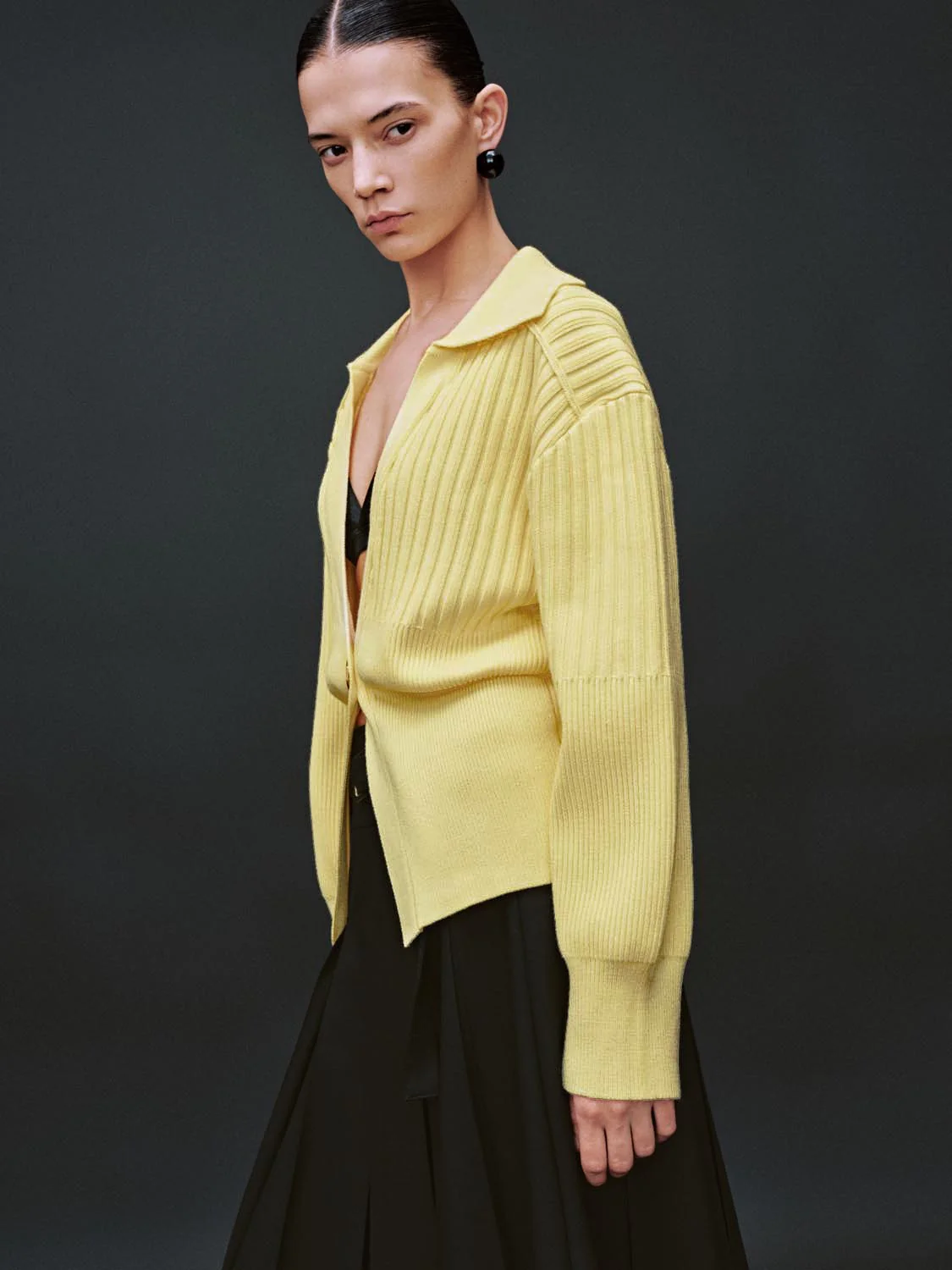 Single Button Collared Knitted Cardigans - Image 30