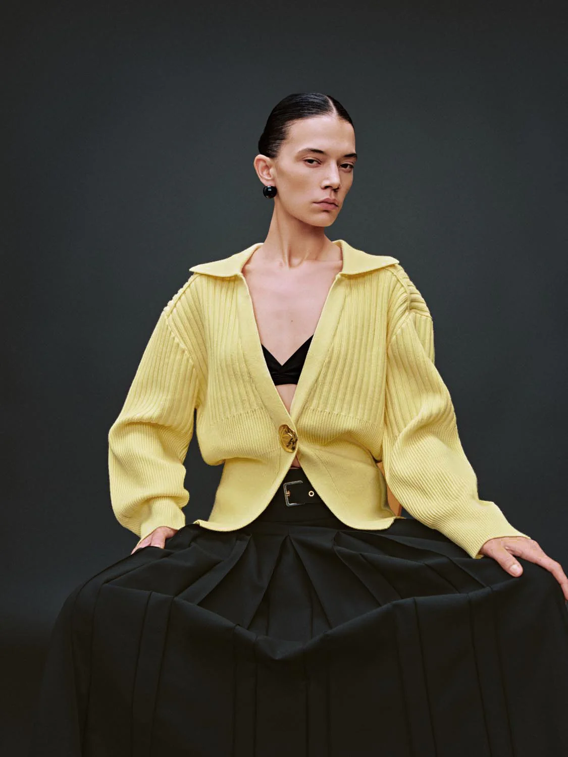 Single Button Collared Knitted Cardigans - Image 31