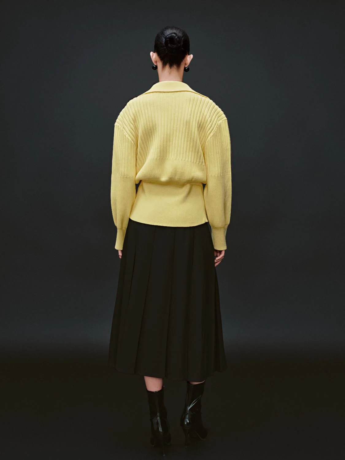 Single Button Collared Knitted Cardigans - Image 34
