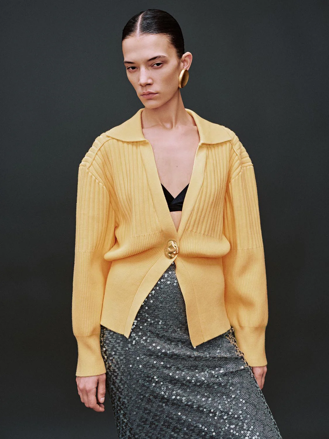 Single Button Collared Knitted Cardigans - Image 56