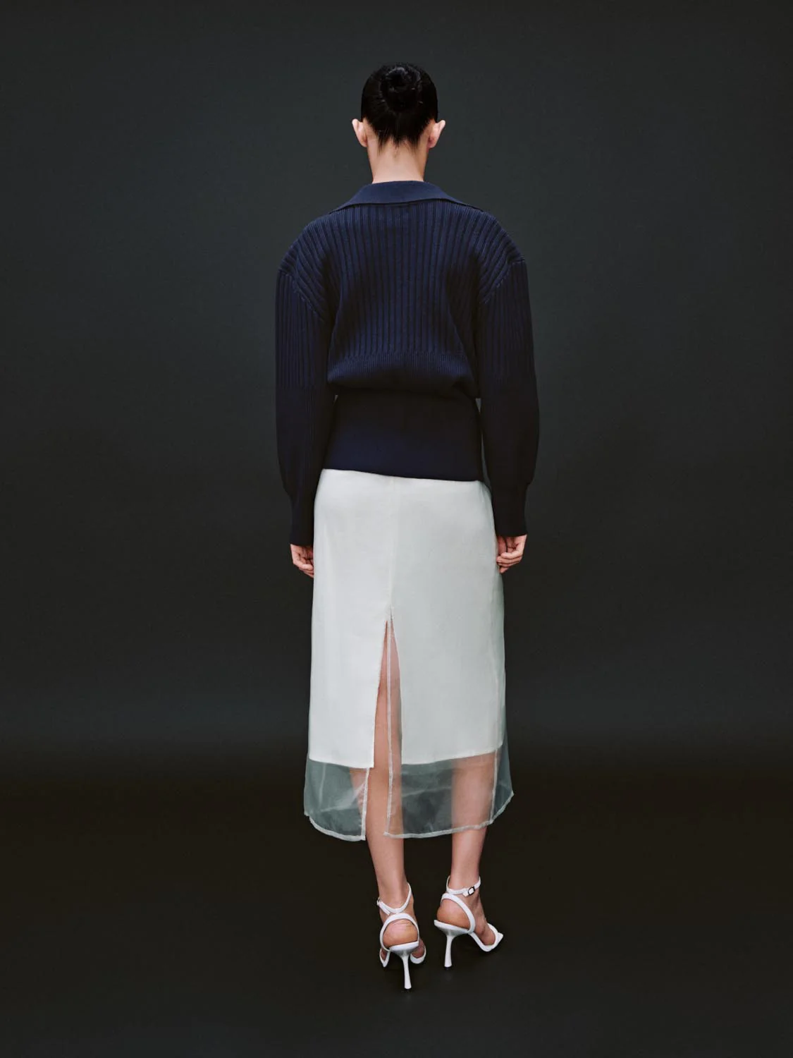 Single Button Collared Knitted Cardigans - Image 6