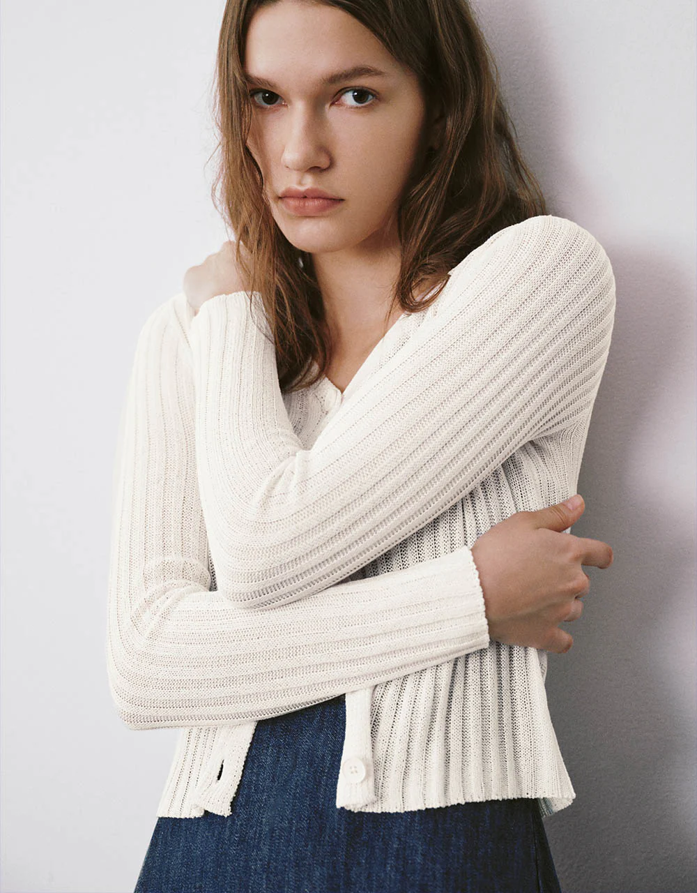 Skinny V-Neck Knitted Cardigan - Image 20