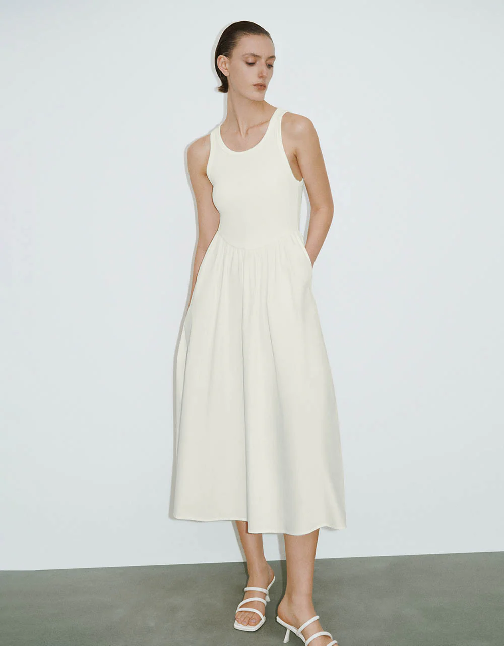 Sleeveless Crew Neck A-Line Dress - Image 16