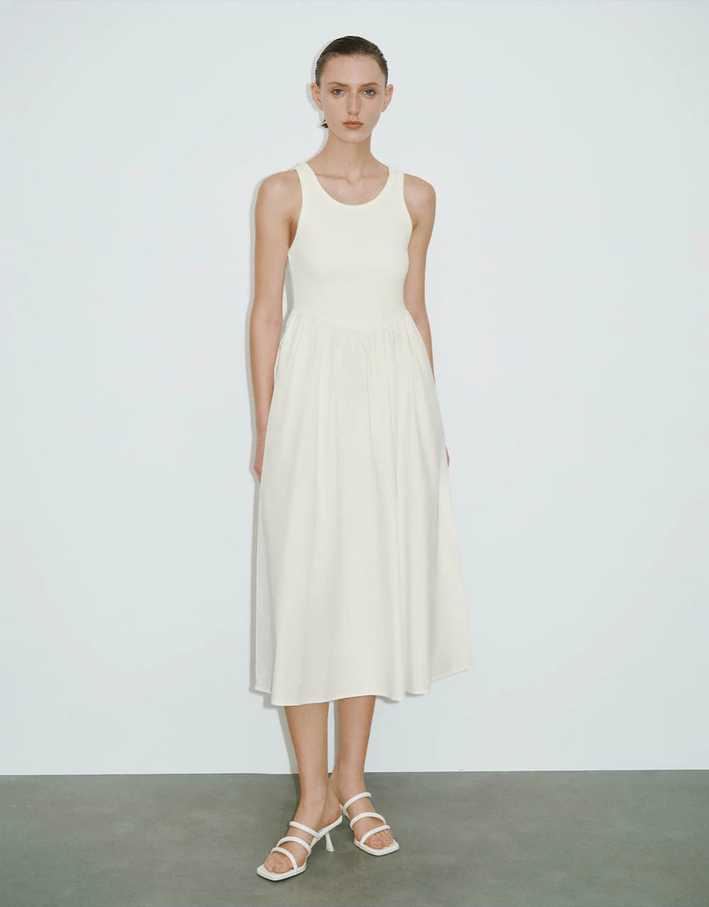 Sleeveless Crew Neck A-Line Dress - Image 9