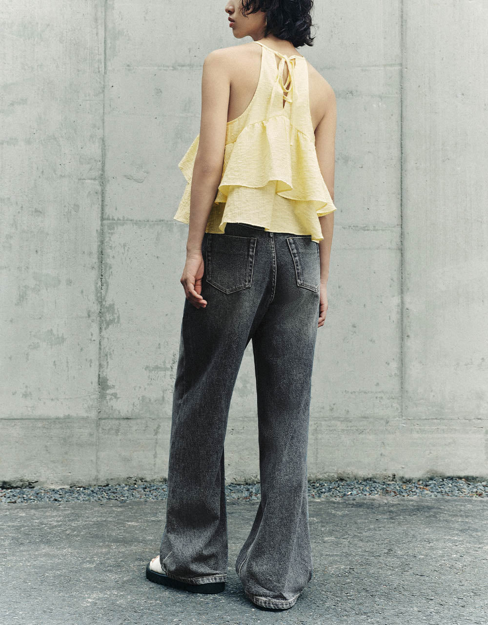 Sleeveless Crew Neck Blouse - Image 14