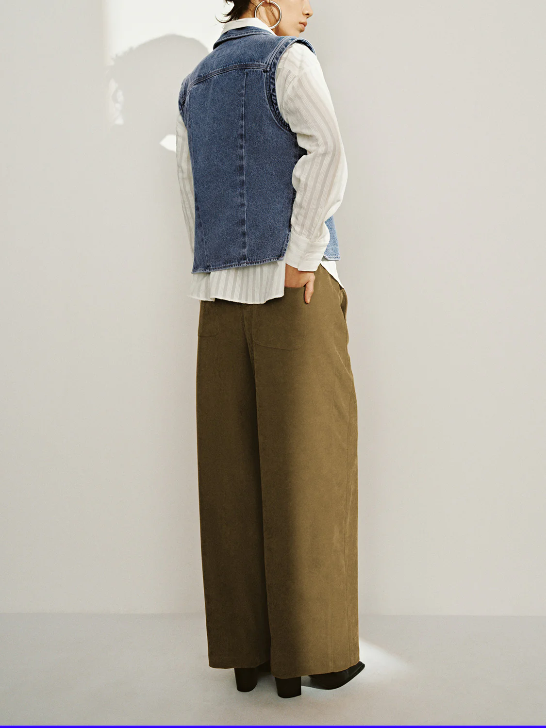 Sleeveless Denim Jackets - Image 3