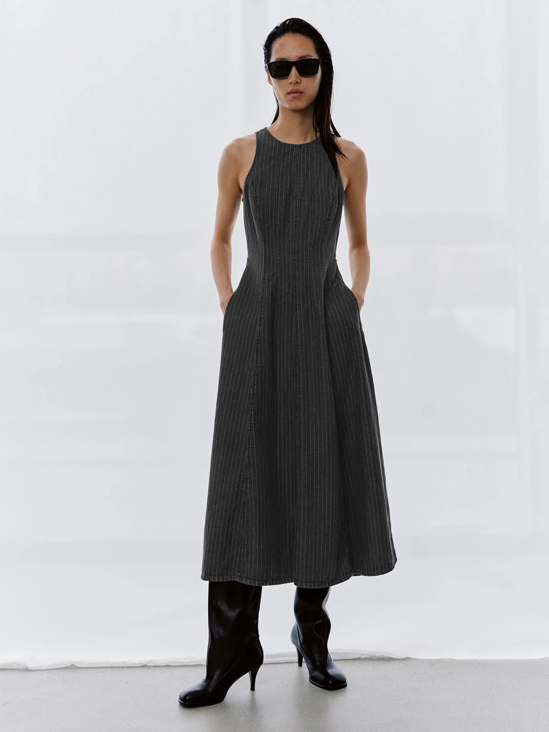 Sleeveless Denim Midi Dresses - Image 4