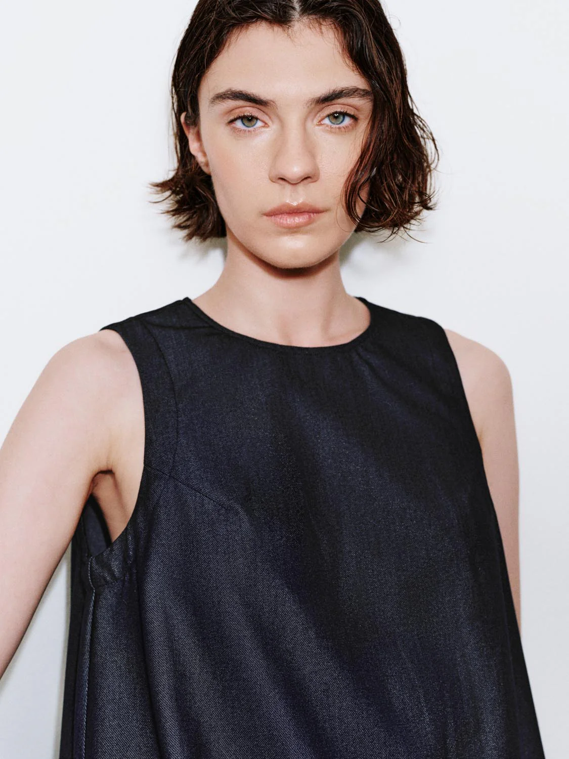 Sleeveless Denim Shirts - Image 3