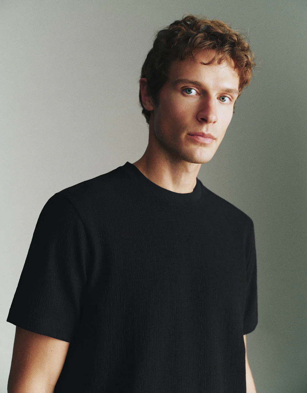 Textured Crew Neck Knitted T-Shirt - Image 12