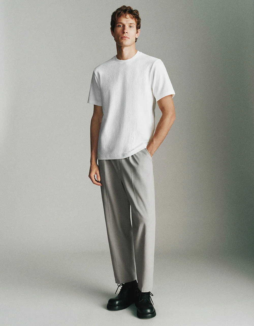 Textured Crew Neck Knitted T-Shirt - Image 8