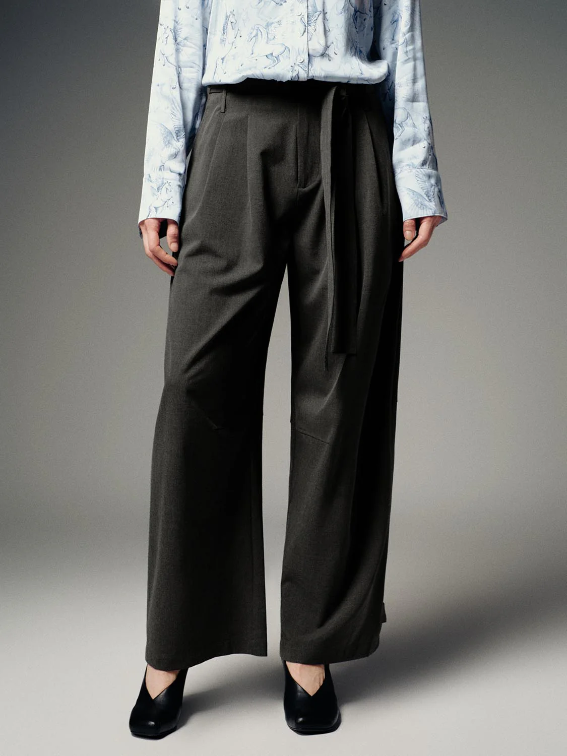 Tie Belt Tailored Pleated Barrel Leg Pants - Image 9