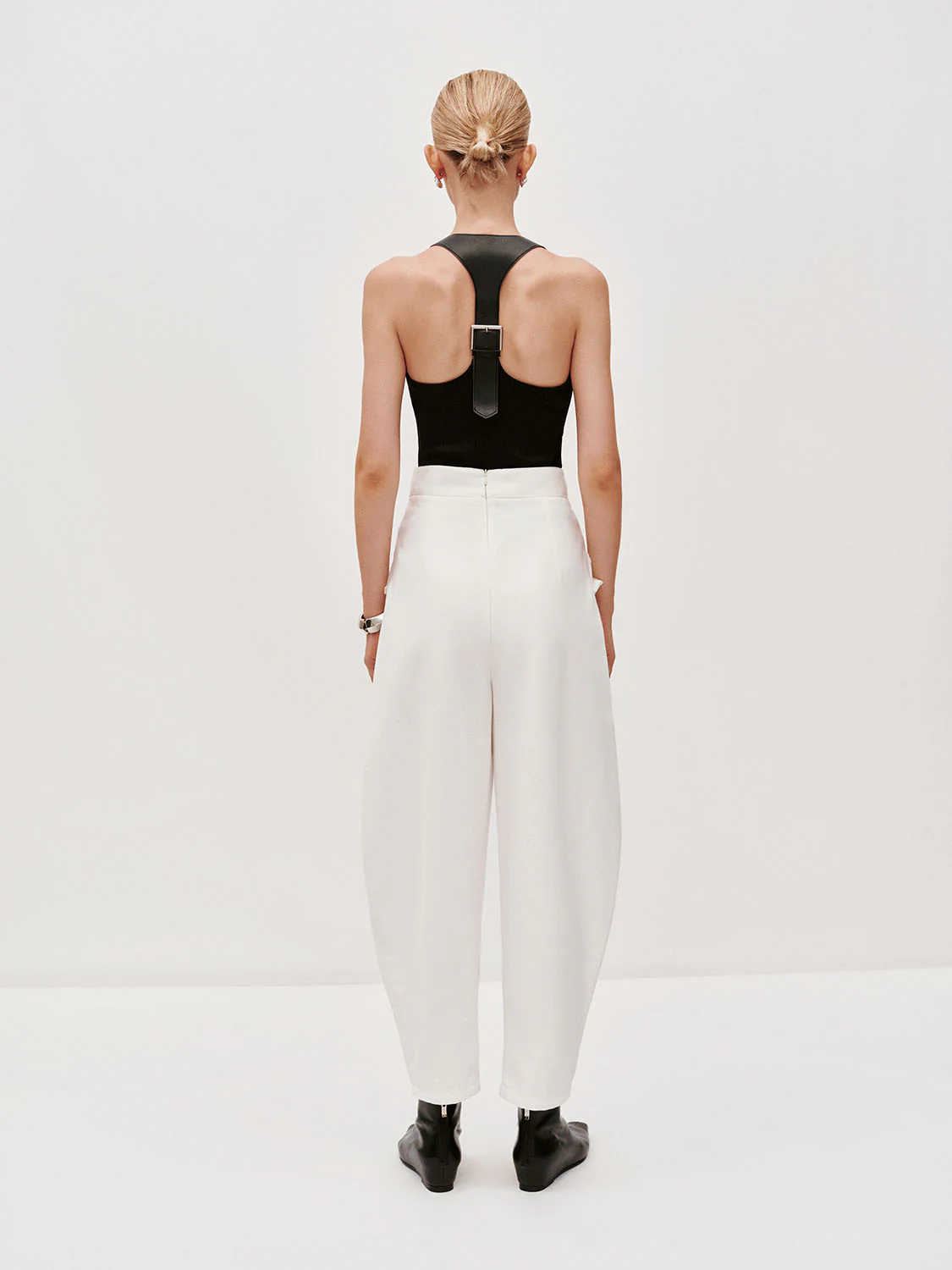 Trousers - Image 15