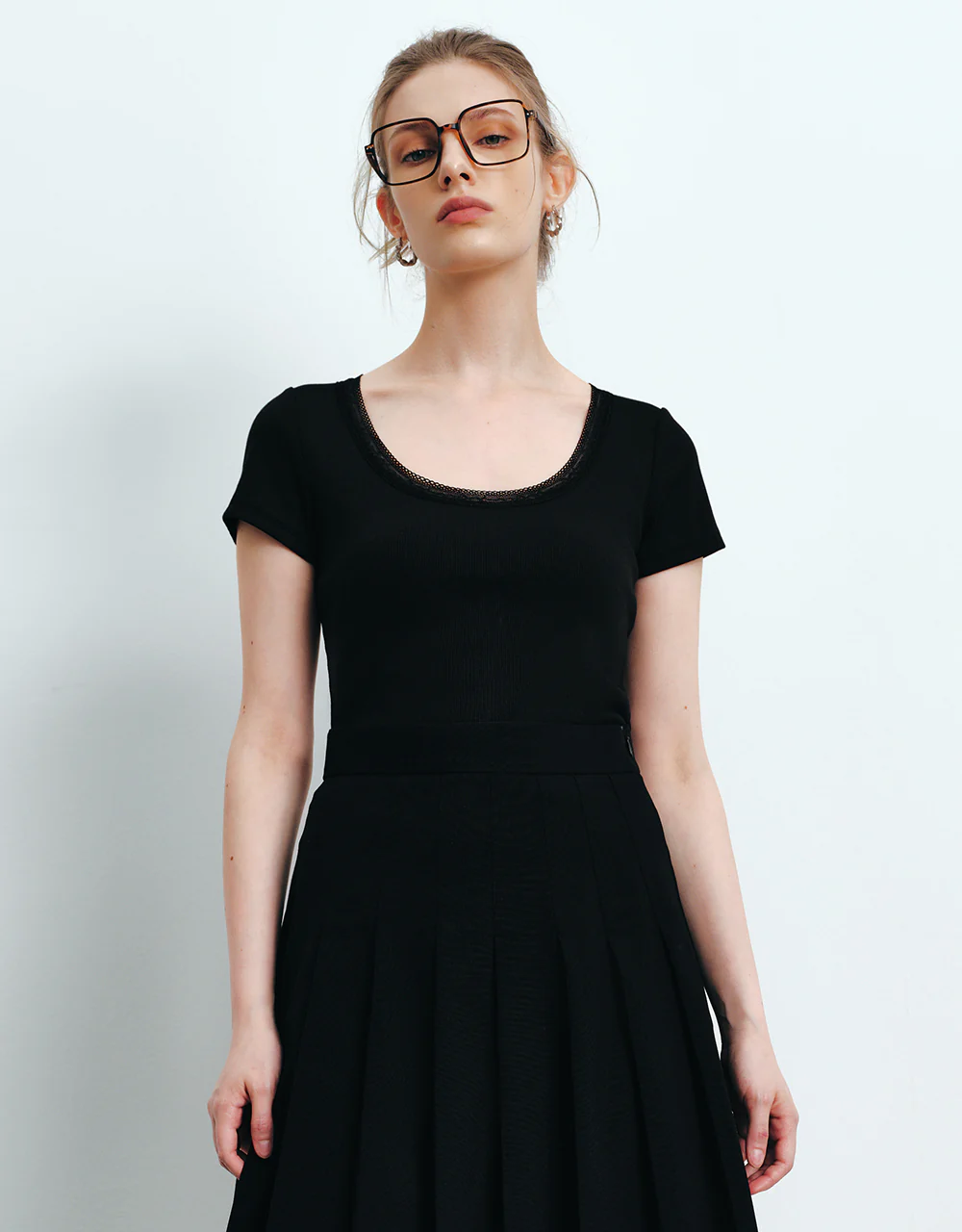 U Neck Skinny T-Shirt - Image 25