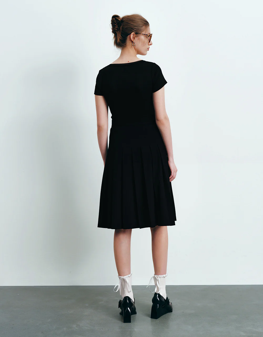 U Neck Skinny T-Shirt - Image 6