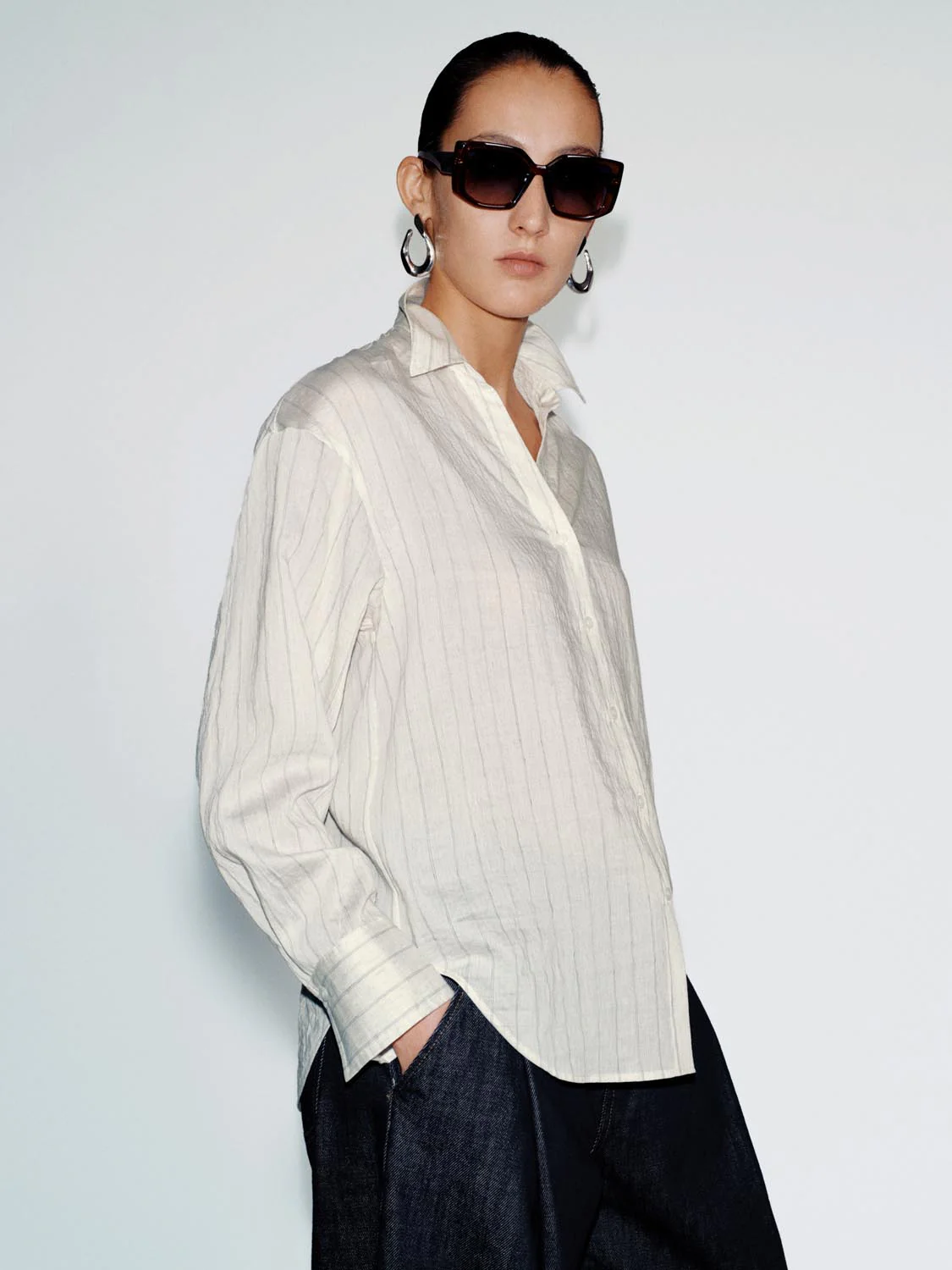 V-Neck Contrast Striped Shirts - Image 2