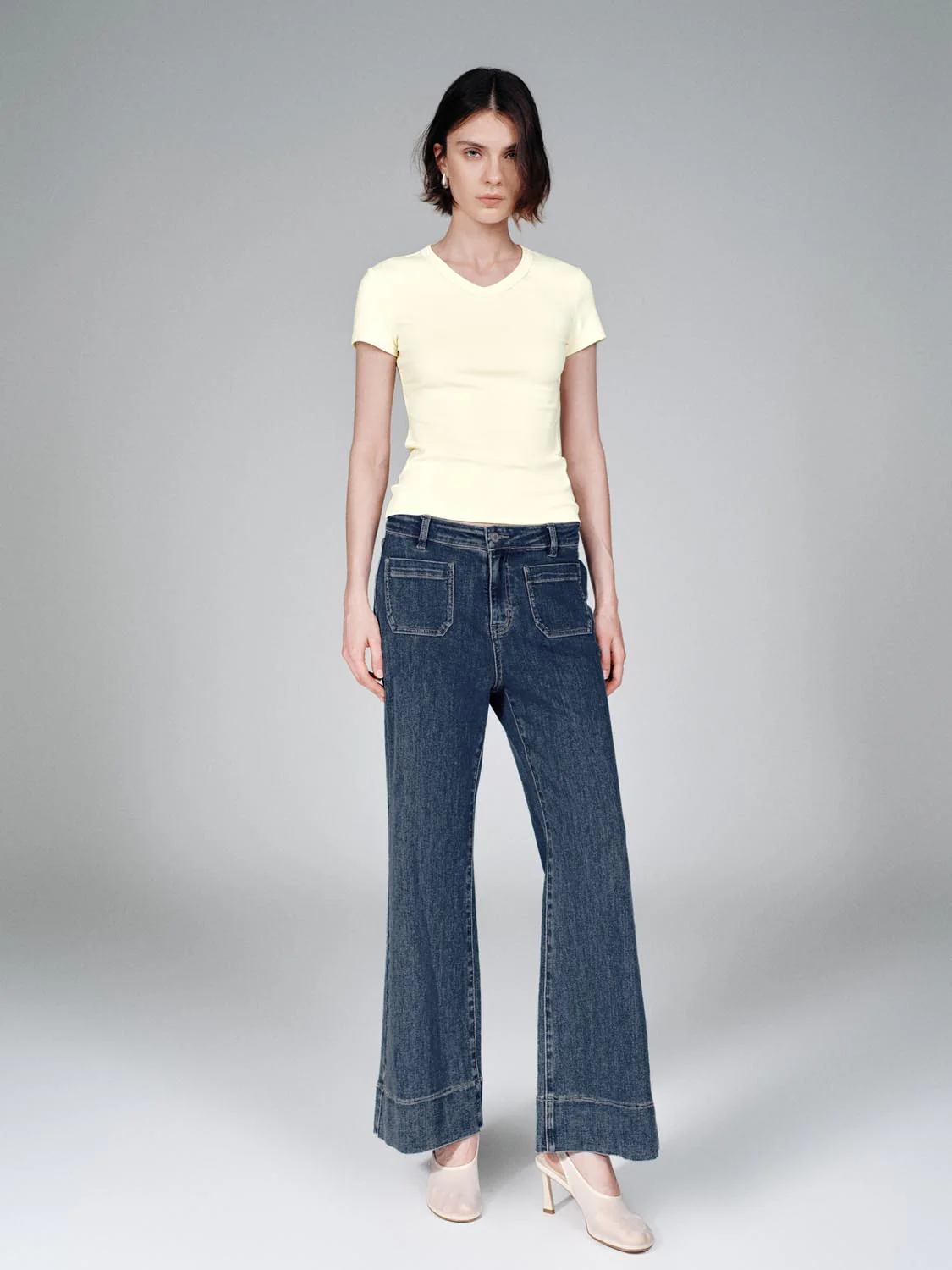 V-Neck Cropped Skinny Fit T-Shirts - Image 20