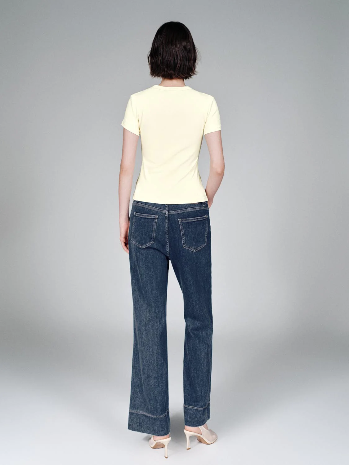 V-Neck Cropped Skinny Fit T-Shirts - Image 22