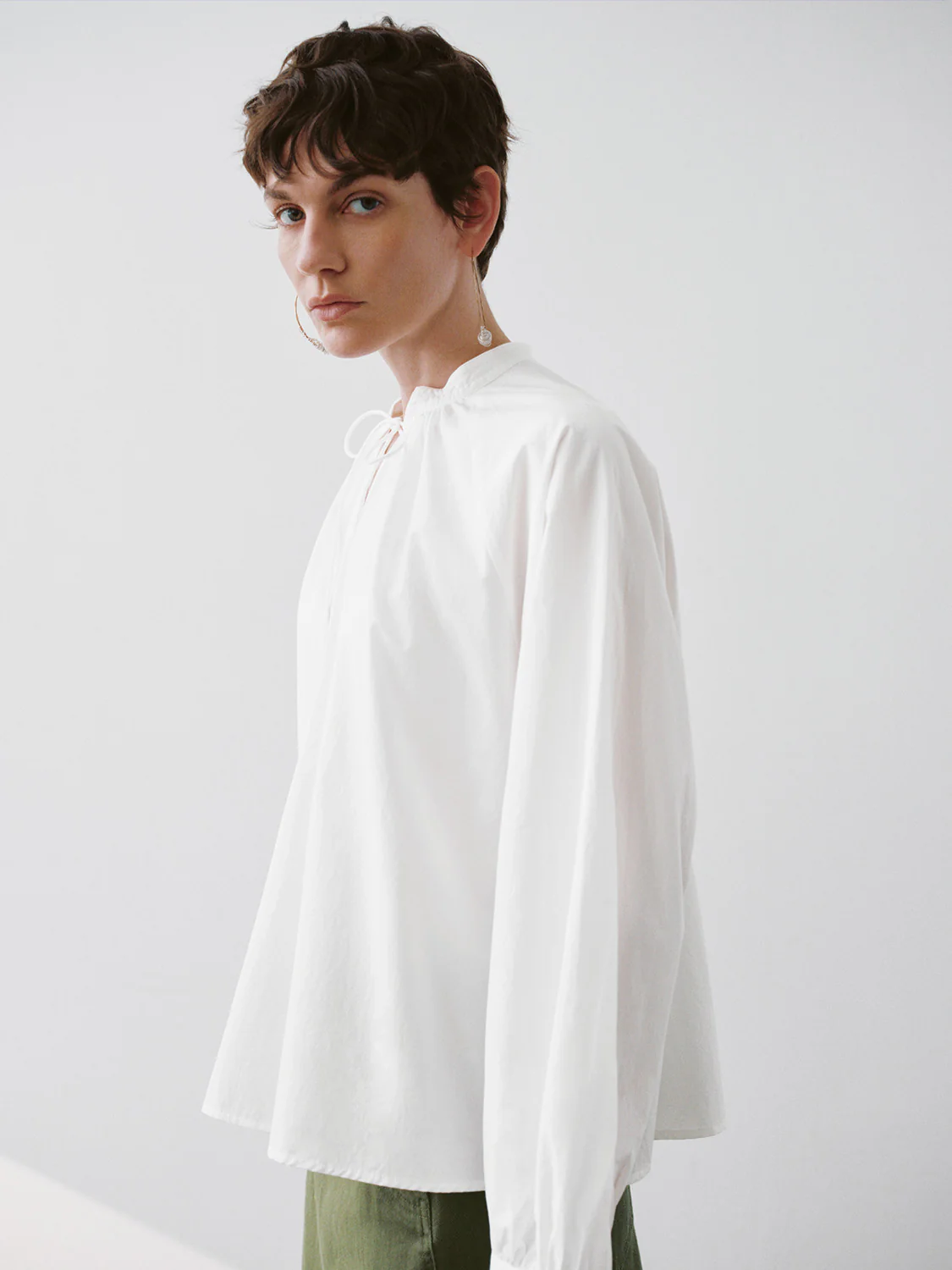 V-Neck Oversized Blouse - Image 8
