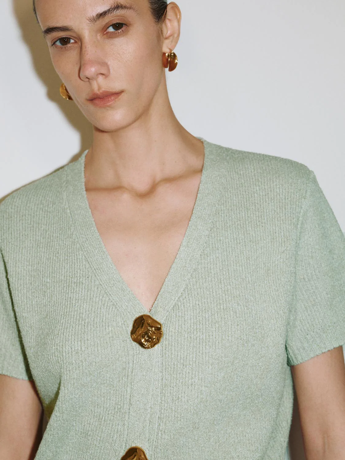 V-Neck Short Sleeve Knitted Cardigans - Image 17