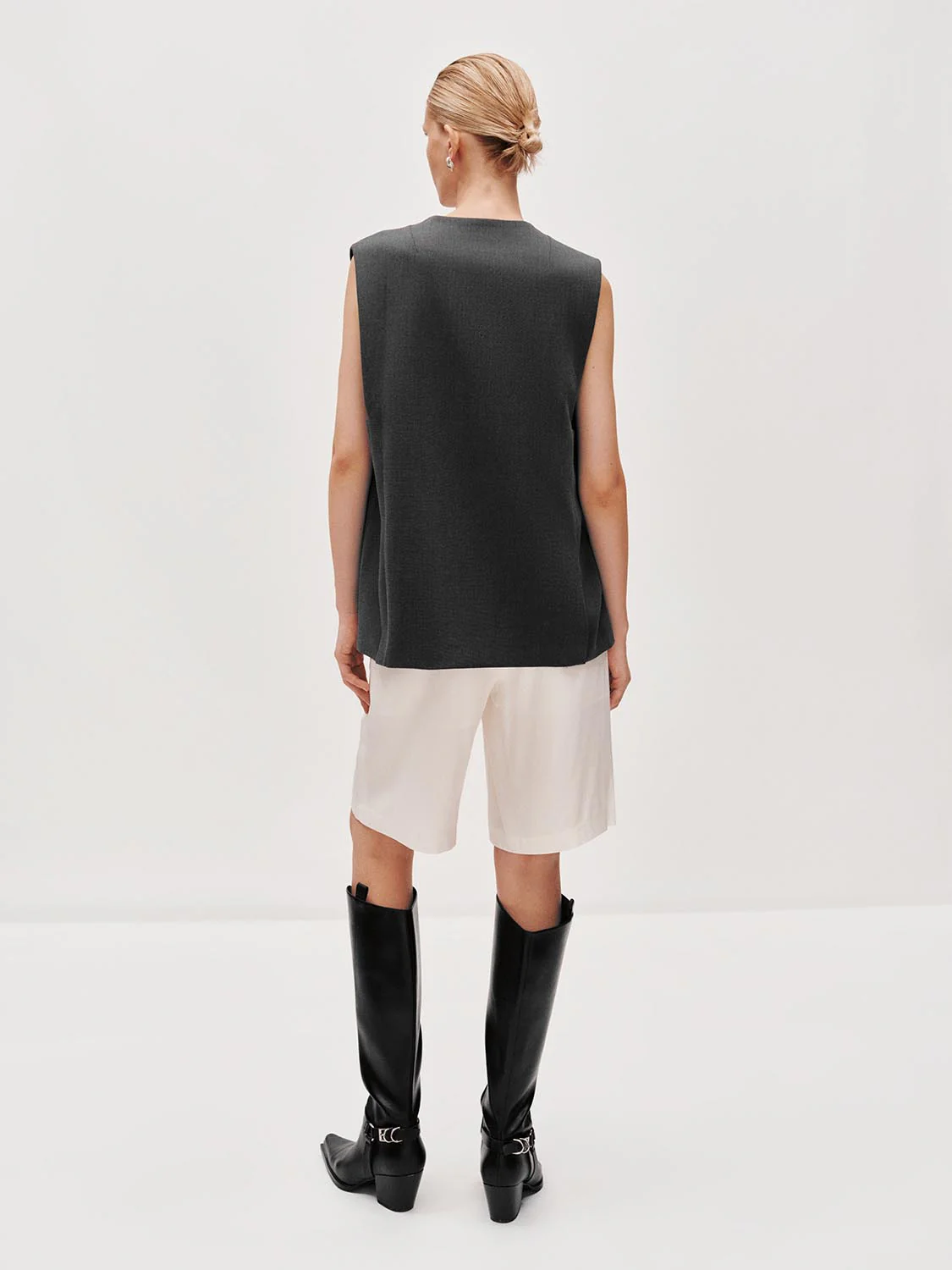 Vests - Image 6
