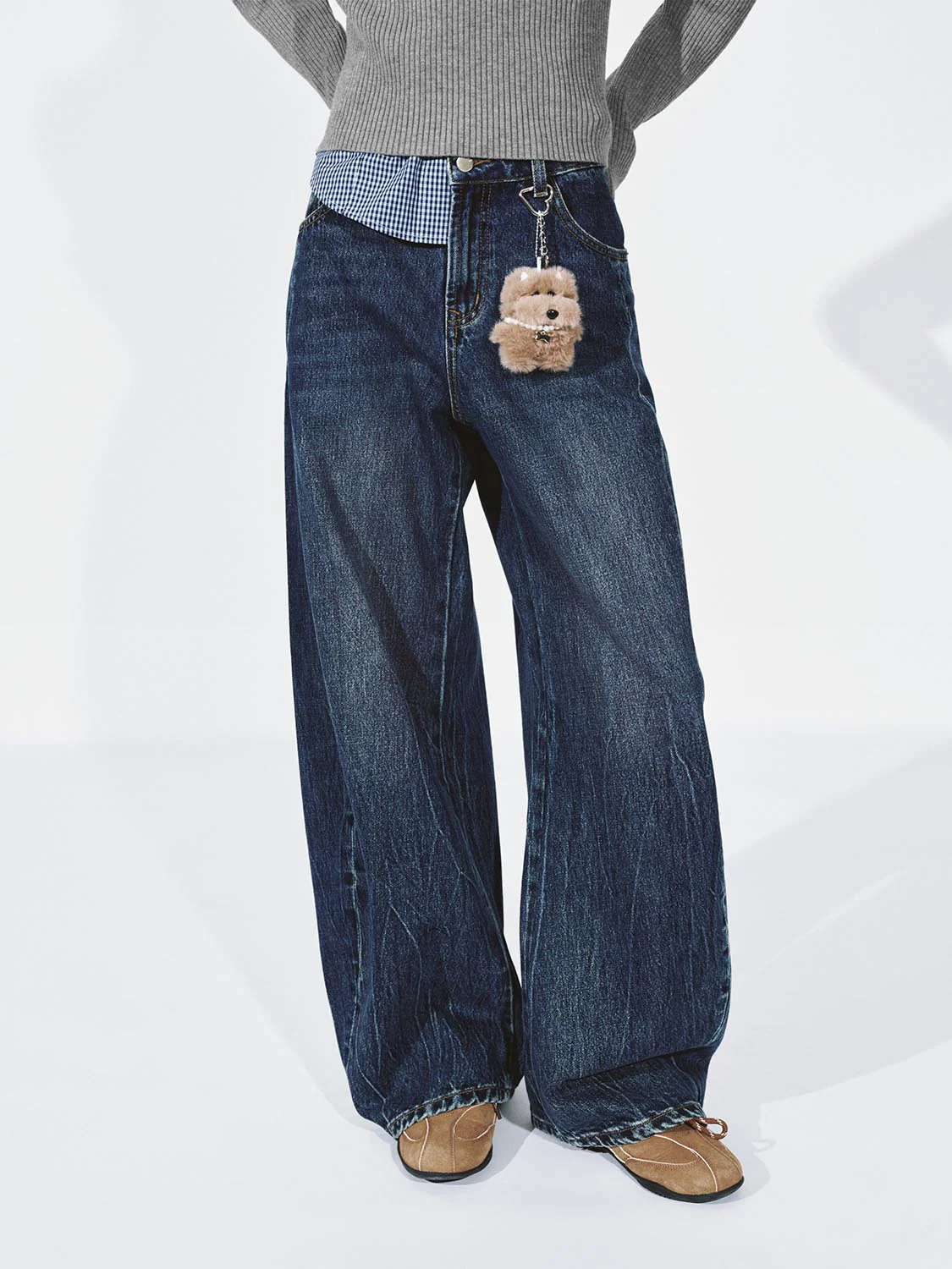 Washed Barrel Leg Jeans - Image 9
